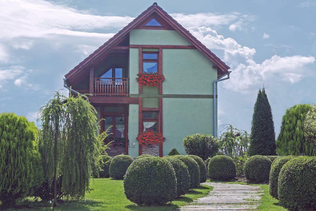 Holiday Resort Svarny Ruzomberok Bagian luar foto