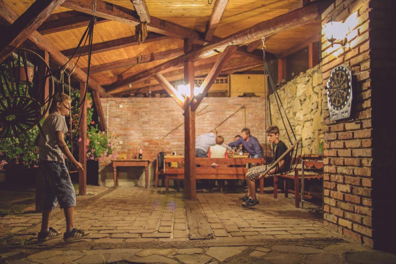 Holiday Resort Svarny Ruzomberok Bagian luar foto